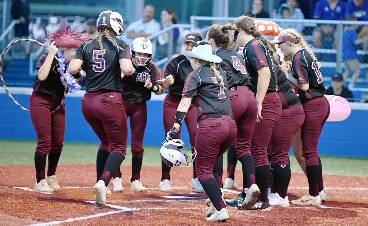 AMC vs Georgetown Softball 24.jpg